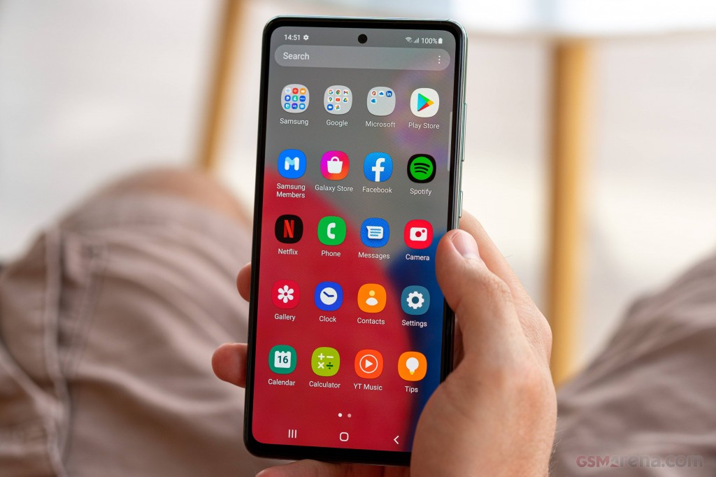 Samsung Galaxy A52s 5G hands-on photo 17