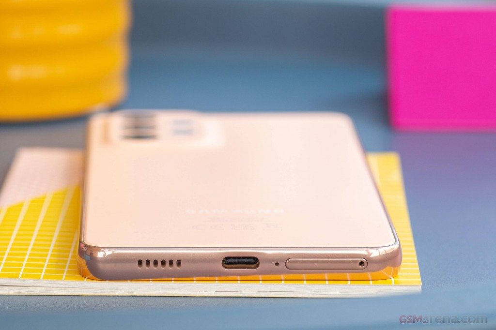 Samsung Galaxy A53 5G hands-on photo 8