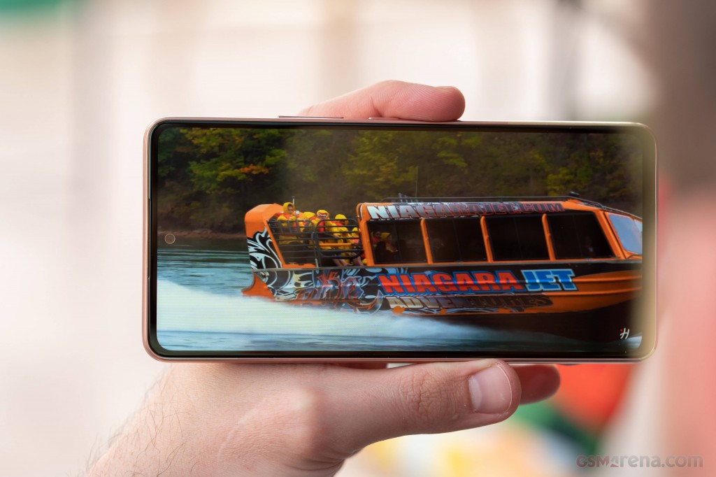 Samsung Galaxy A53 5G hands-on photo 24