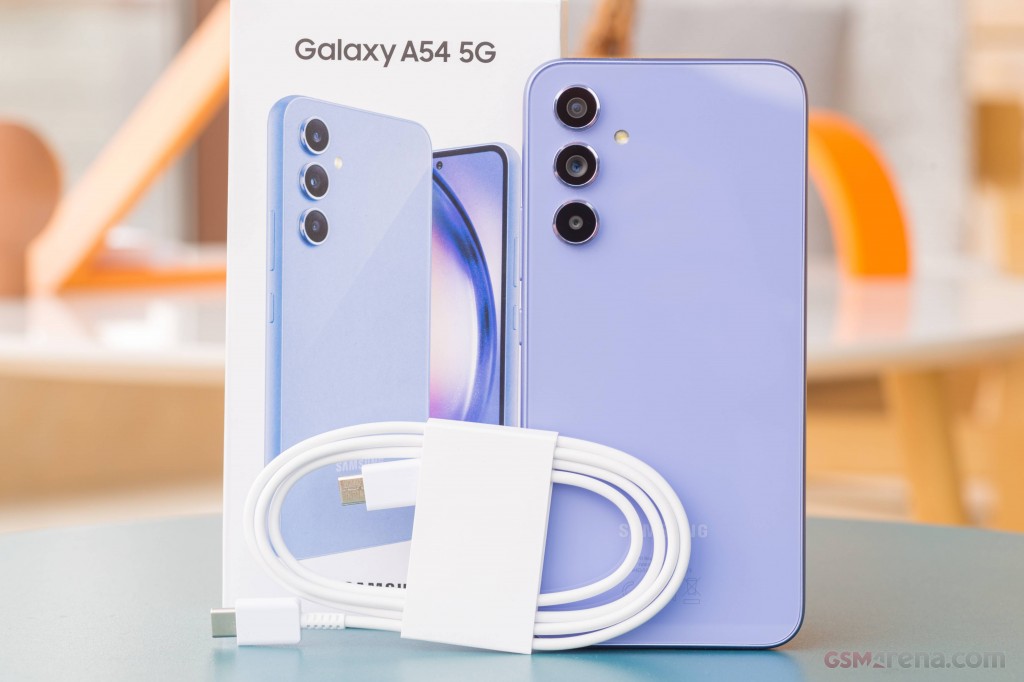 Samsung Galaxy A54 hands-on photo 1