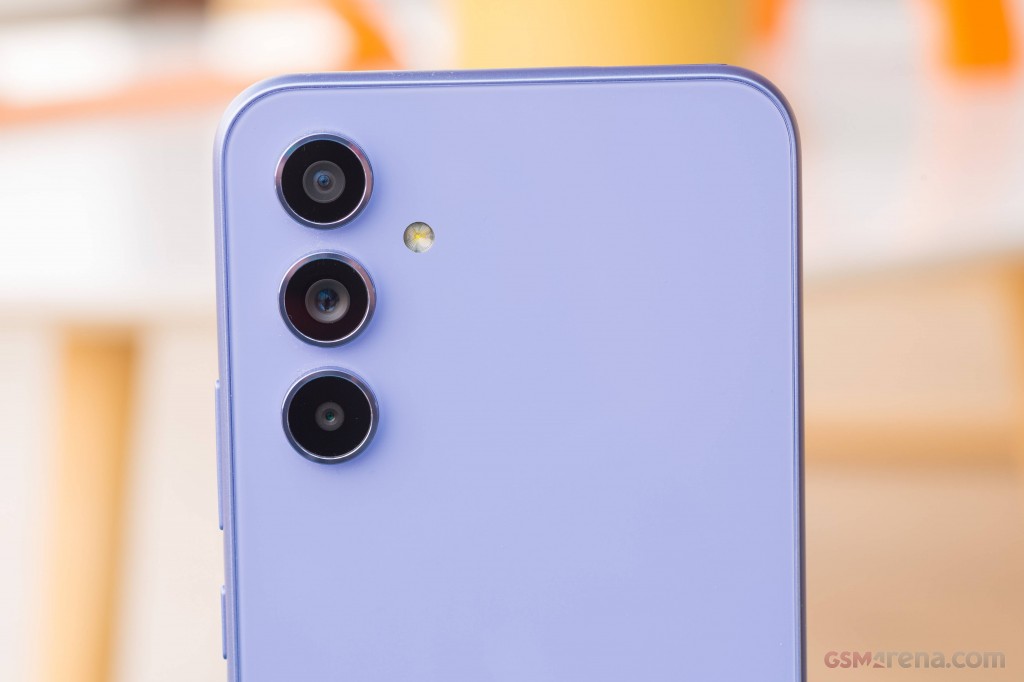 Samsung Galaxy A54 hands-on photo 7