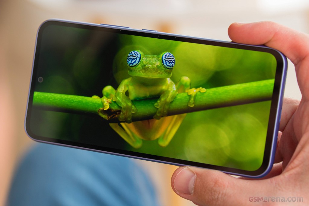 Samsung Galaxy A54 hands-on photo 18