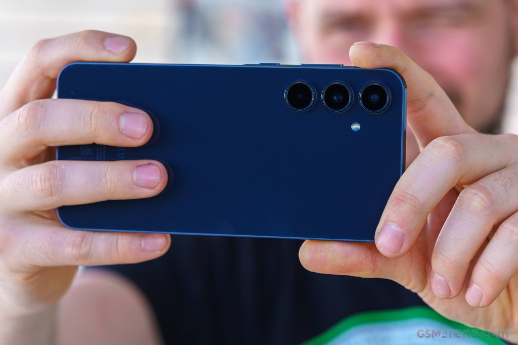 Samsung Galaxy A55 hands-on photo 14