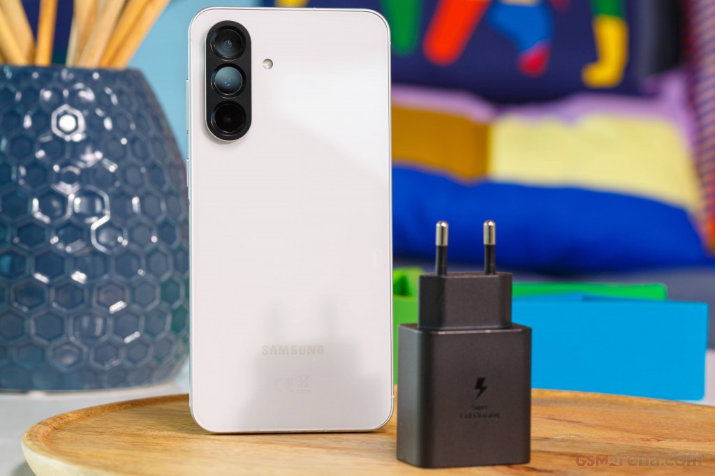 Samsung Galaxy A56 hands-on photo 2