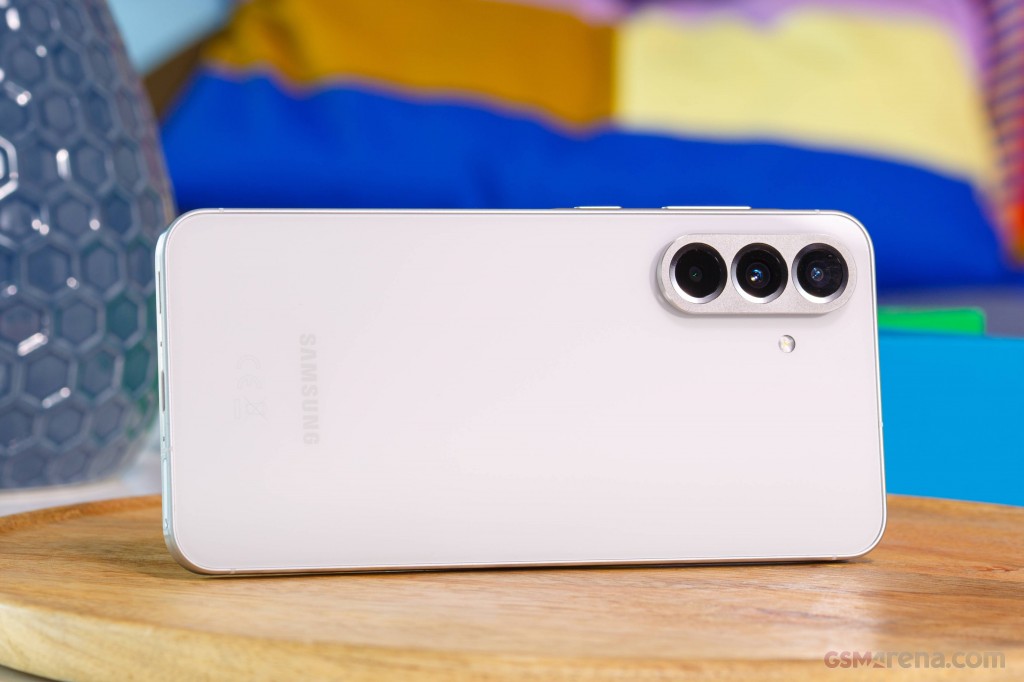 Samsung Galaxy A56 hands-on photo 3