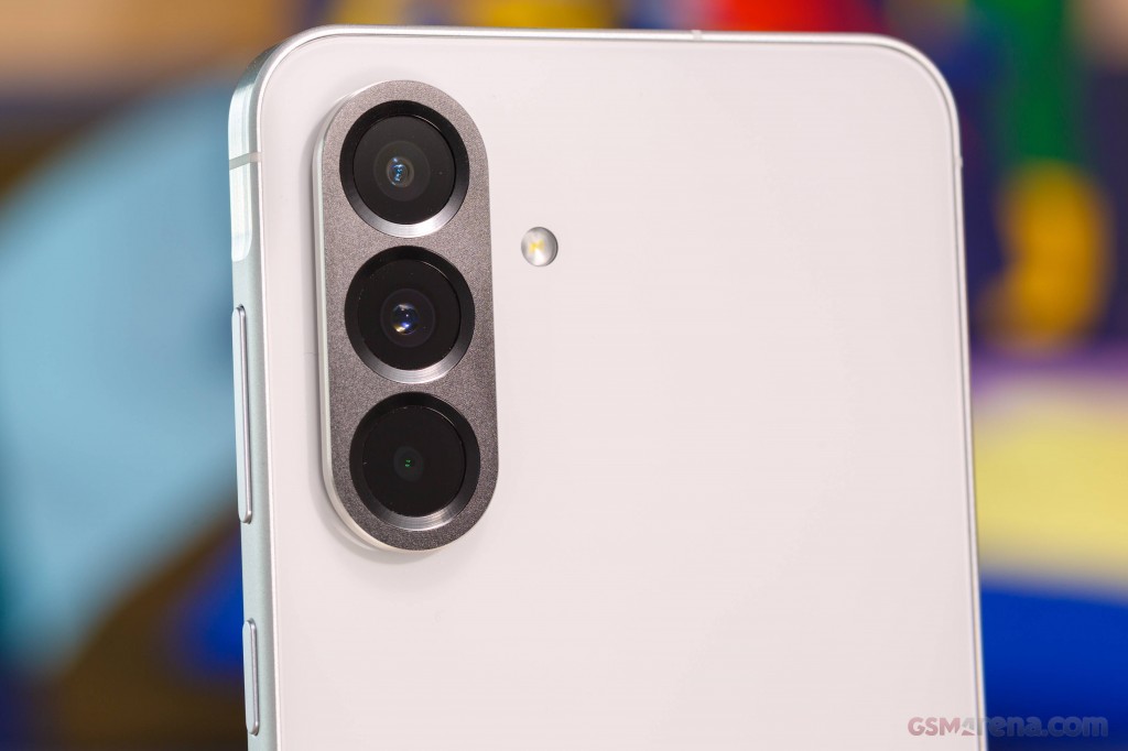 Samsung Galaxy A56 hands-on photo 8
