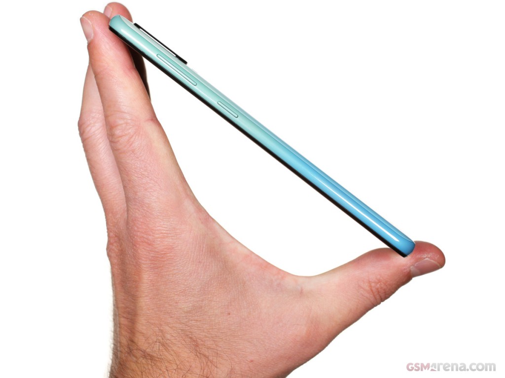 Samsung Galaxy A60 hands-on photo 10