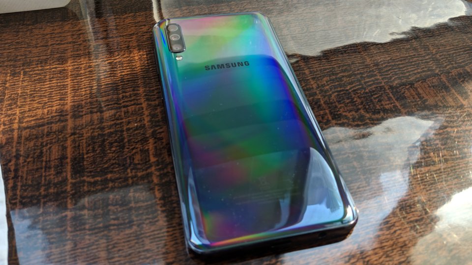 Samsung Galaxy A60 view 8
