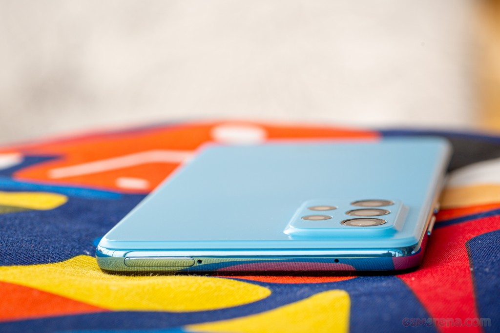 Samsung Galaxy A72 hands-on photo 7