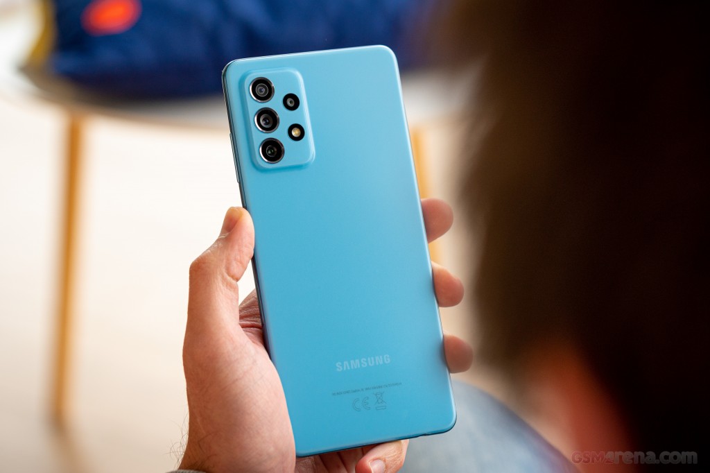 Samsung Galaxy A72 hands-on photo 15