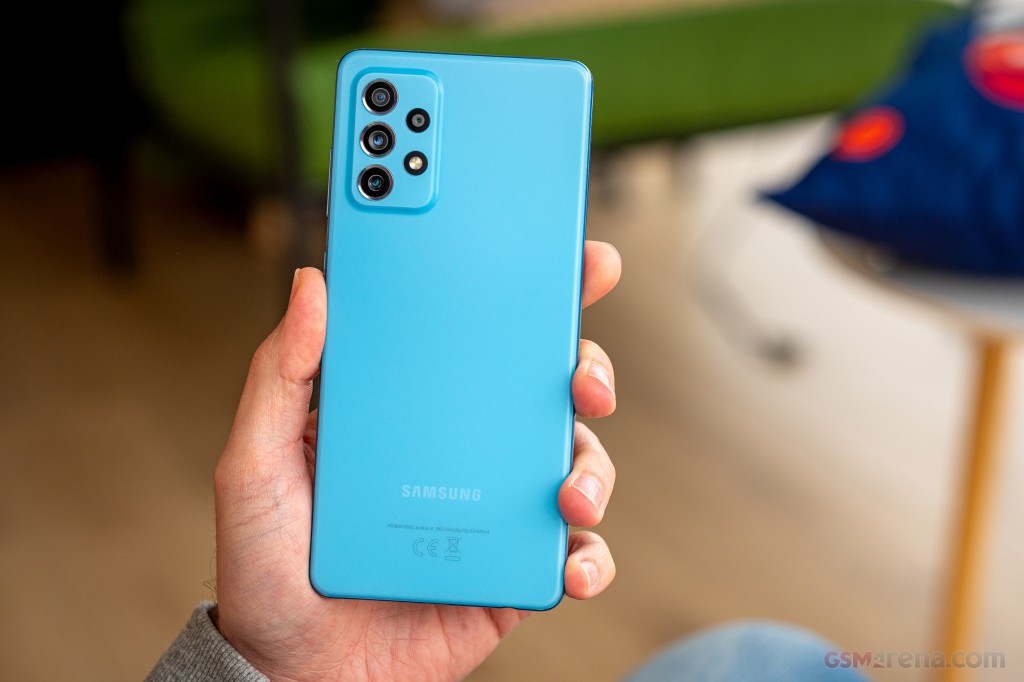 Samsung Galaxy A72 hands-on photo 16