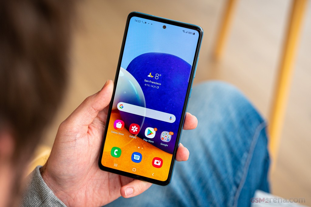 Samsung Galaxy A72 hands-on photo 17