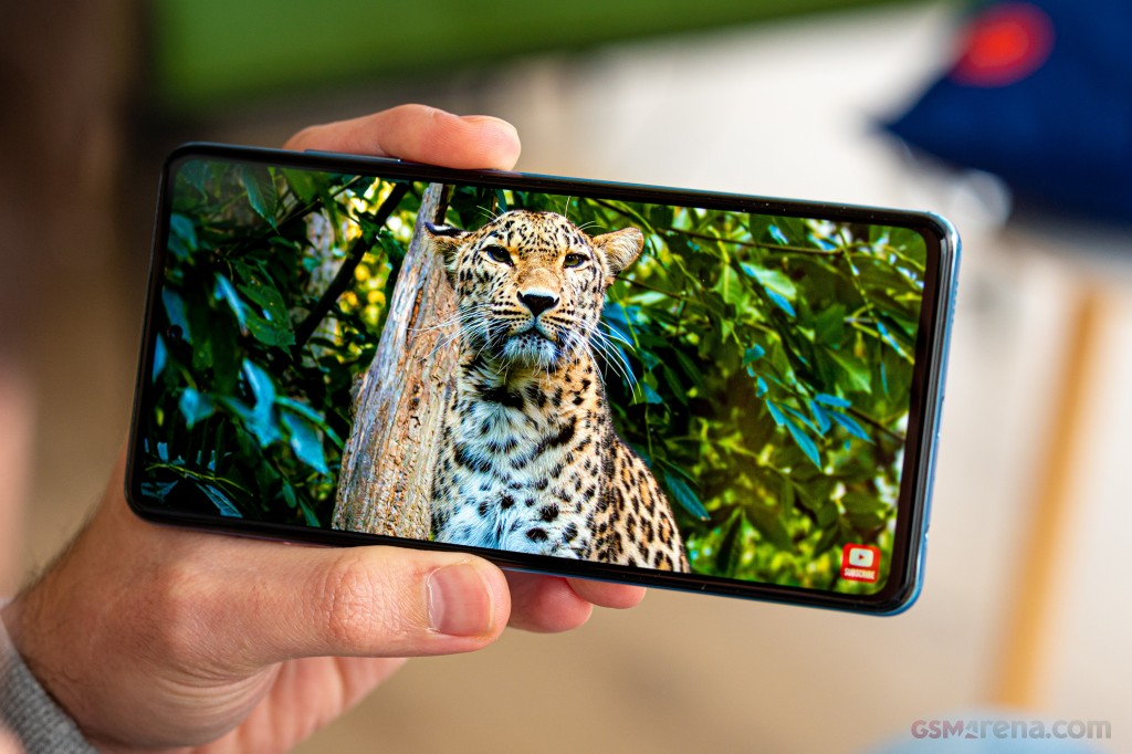 Samsung Galaxy A72 hands-on photo 19