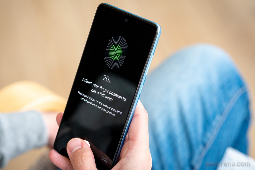 Samsung Galaxy A72 hands-on photo 23