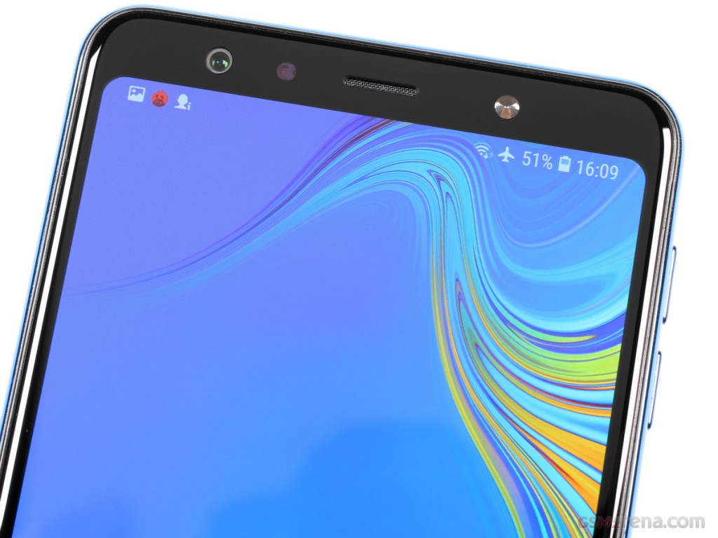 Samsung Galaxy A7 (2018) hands-on photo 10