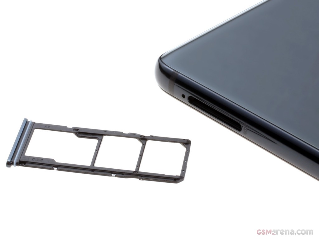 Samsung Galaxy A9 (2018) hands-on photo 5
