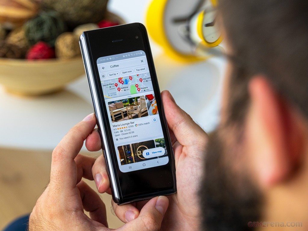 Samsung Galaxy Fold hands-on photo 12