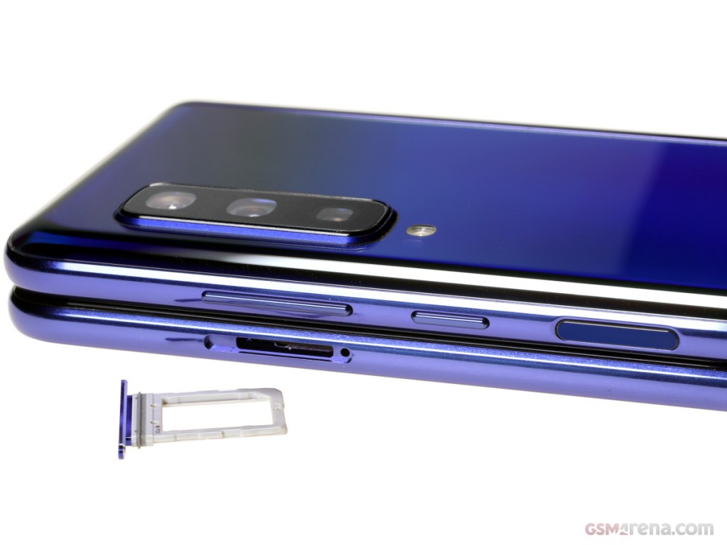 Samsung Galaxy Fold hands-on photo 28