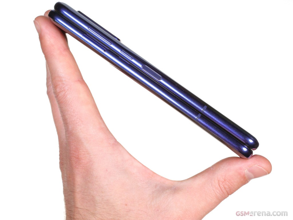 Samsung Galaxy Fold hands-on photo 33
