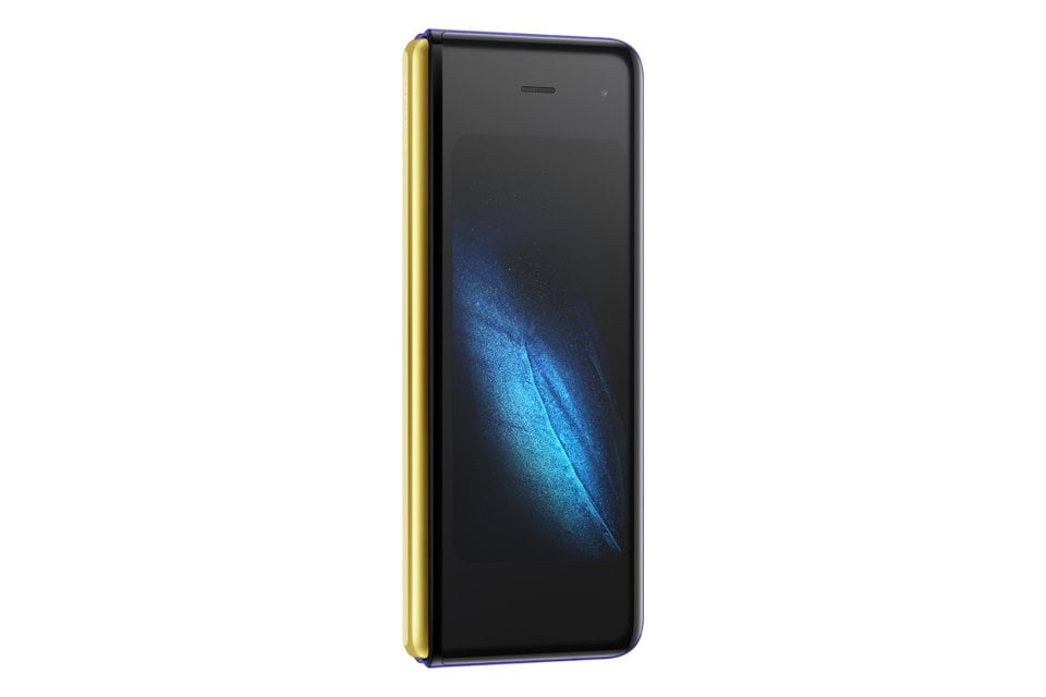 Samsung Galaxy Fold view 39