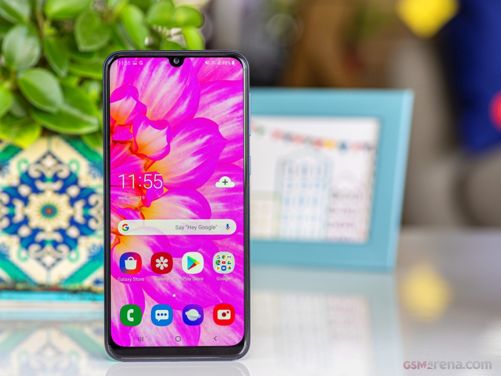 Samsung Galaxy M30 hands-on photo 3