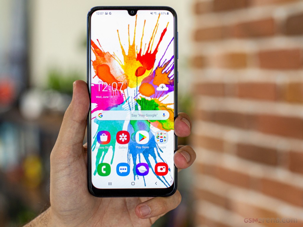 Samsung Galaxy M30 hands-on photo 7