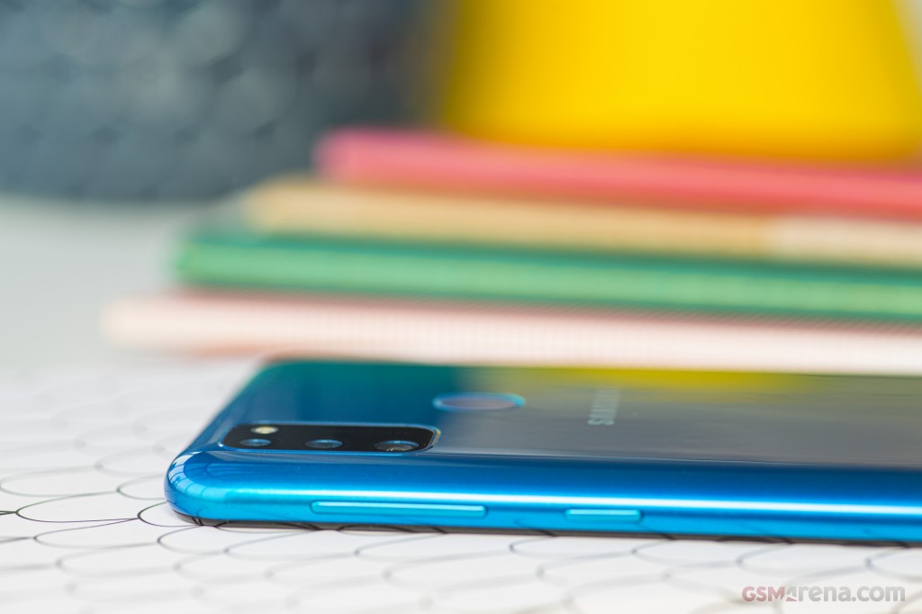 Samsung Galaxy M30s hands-on photo 12