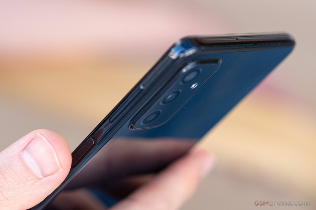 Samsung Galaxy M52 5G hands-on photo 19