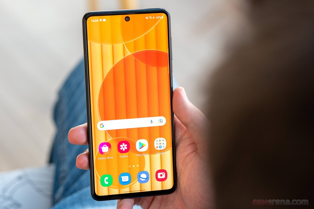 Samsung Galaxy M52 5G hands-on photo 20