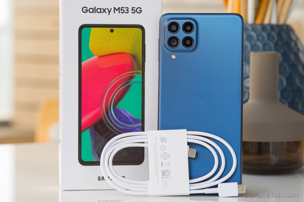 Samsung Galaxy M53 hands-on photo 1