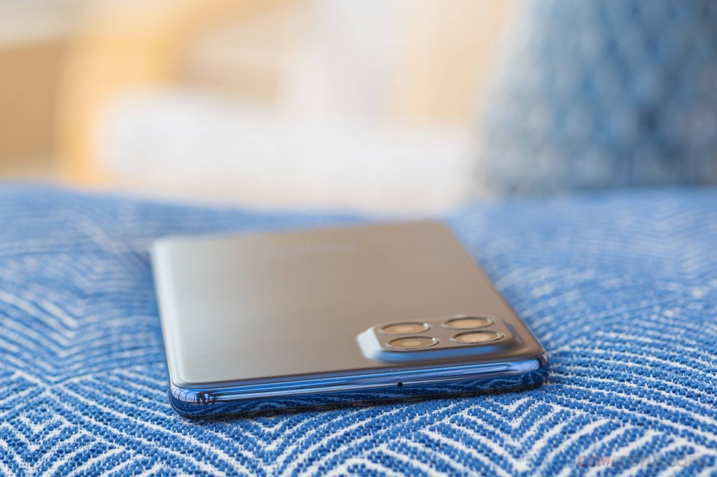 Samsung Galaxy M53 hands-on photo 9