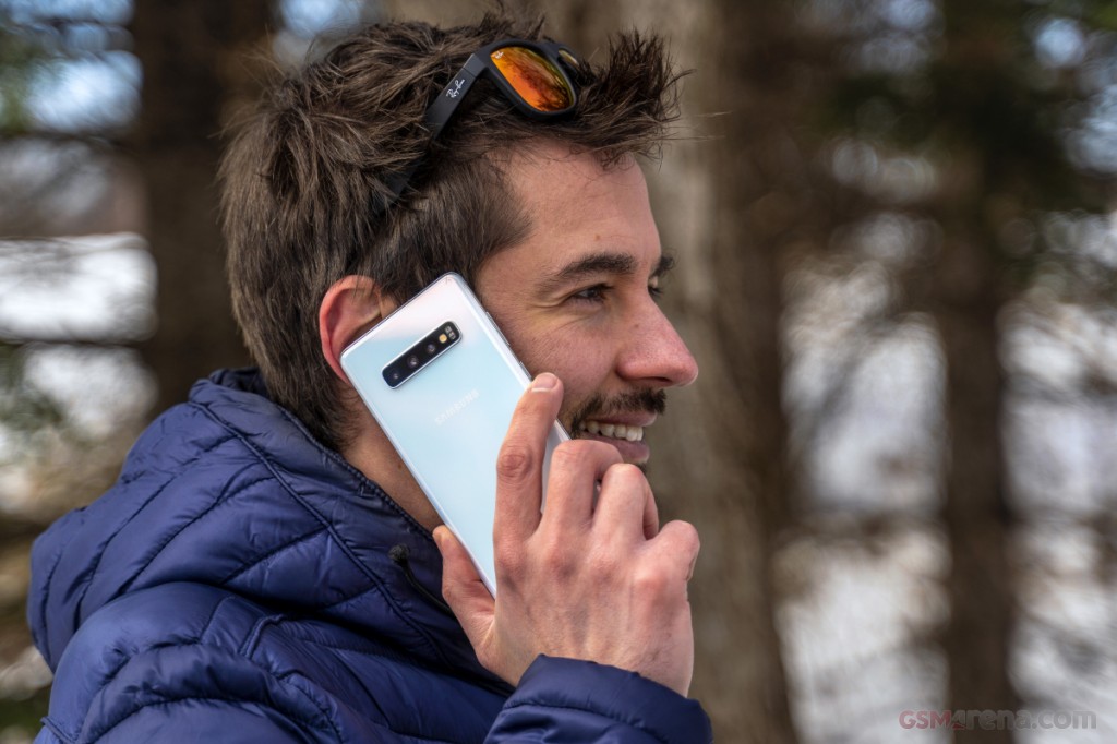 Samsung Galaxy S10+ hands-on photo 17