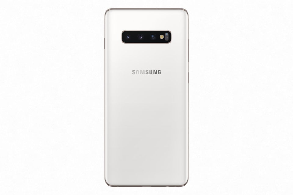 Samsung Galaxy S10+ view 37