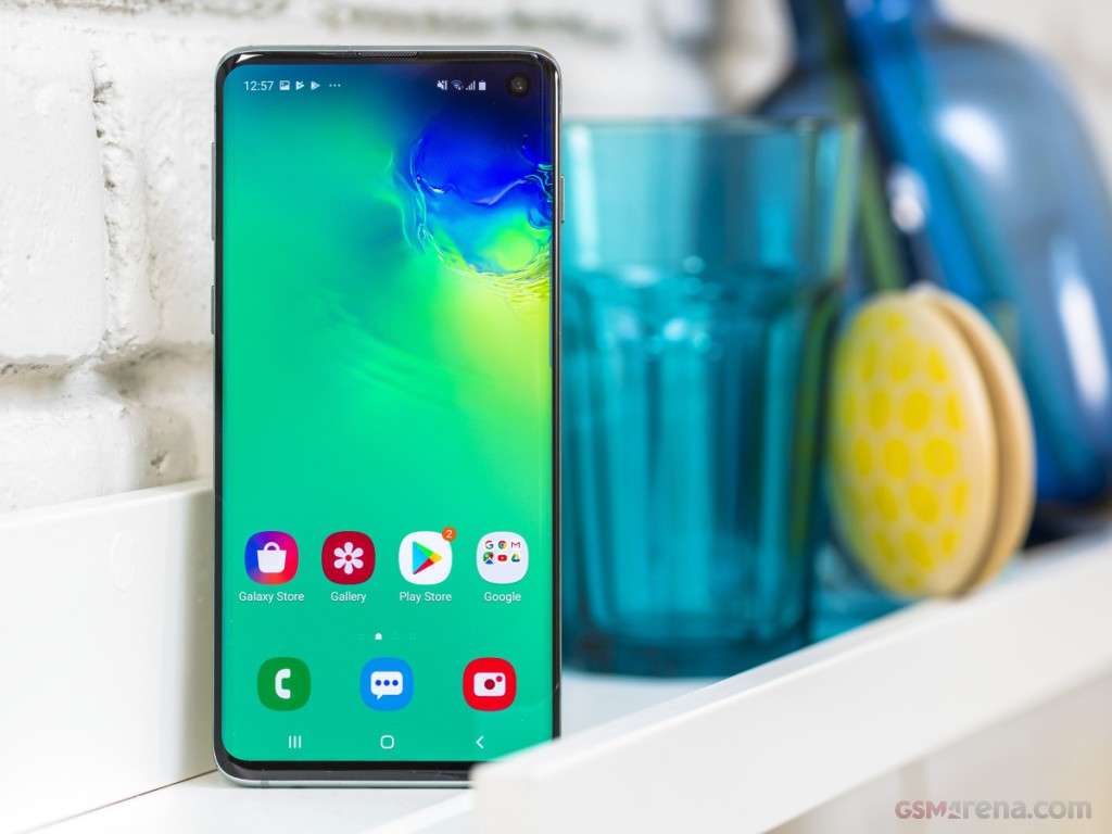 Samsung Galaxy S10 hands-on photo 6