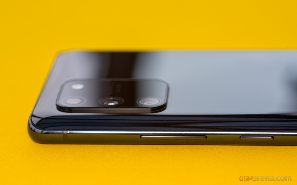 Samsung Galaxy S10 Lite hands-on photo 8