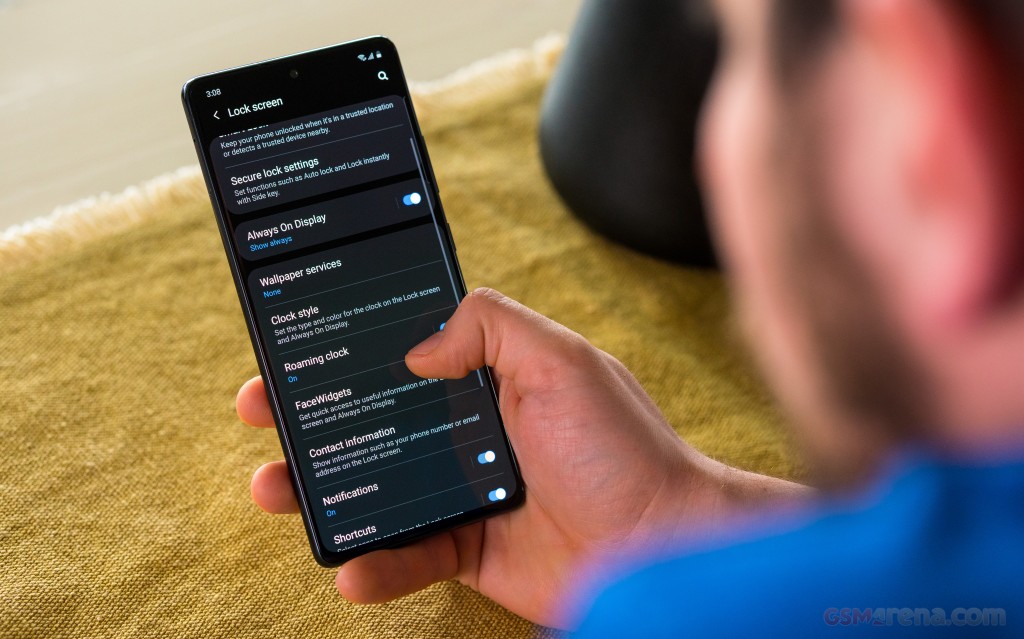 Samsung Galaxy S10 Lite hands-on photo 17