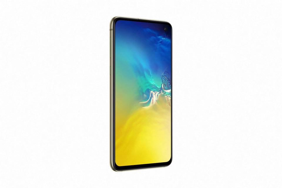 Samsung Galaxy S10e view 18