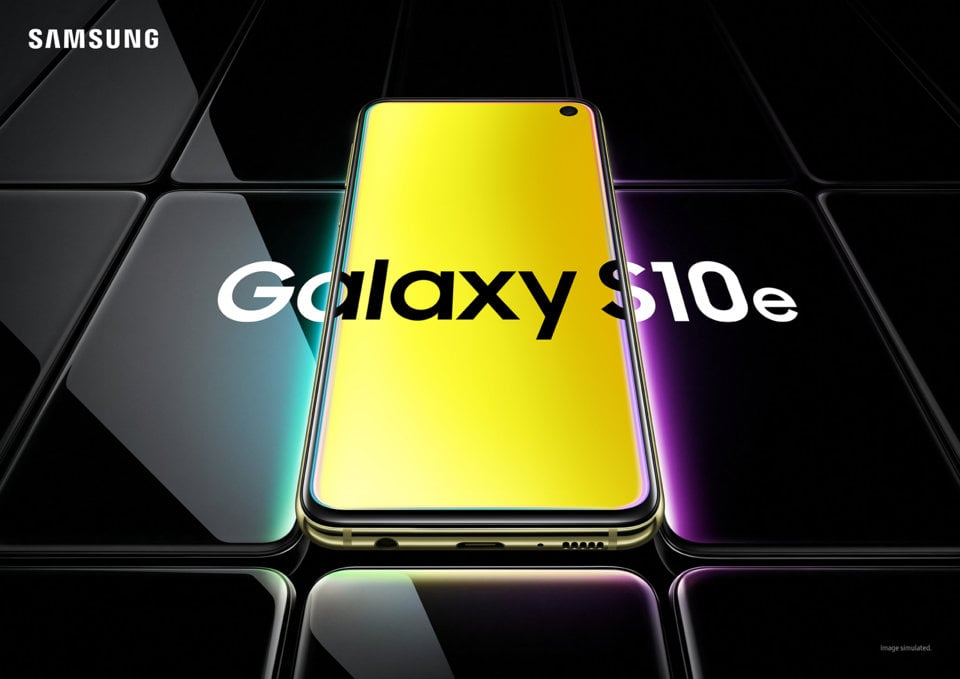 Samsung Galaxy S10e view 23