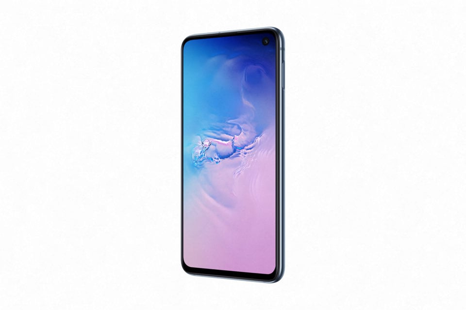 Samsung Galaxy S10e view 37