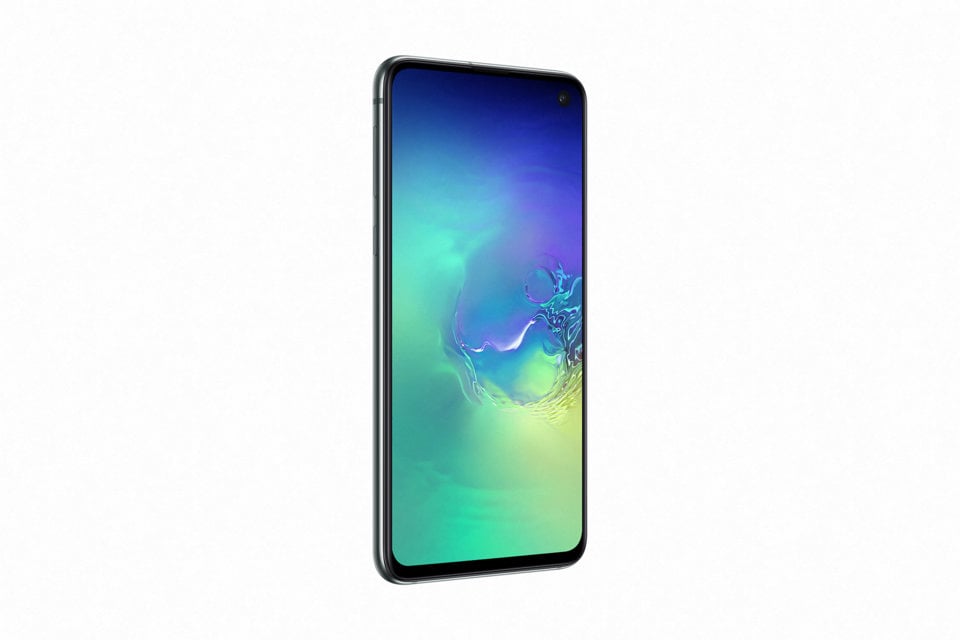 Samsung Galaxy S10e view 38