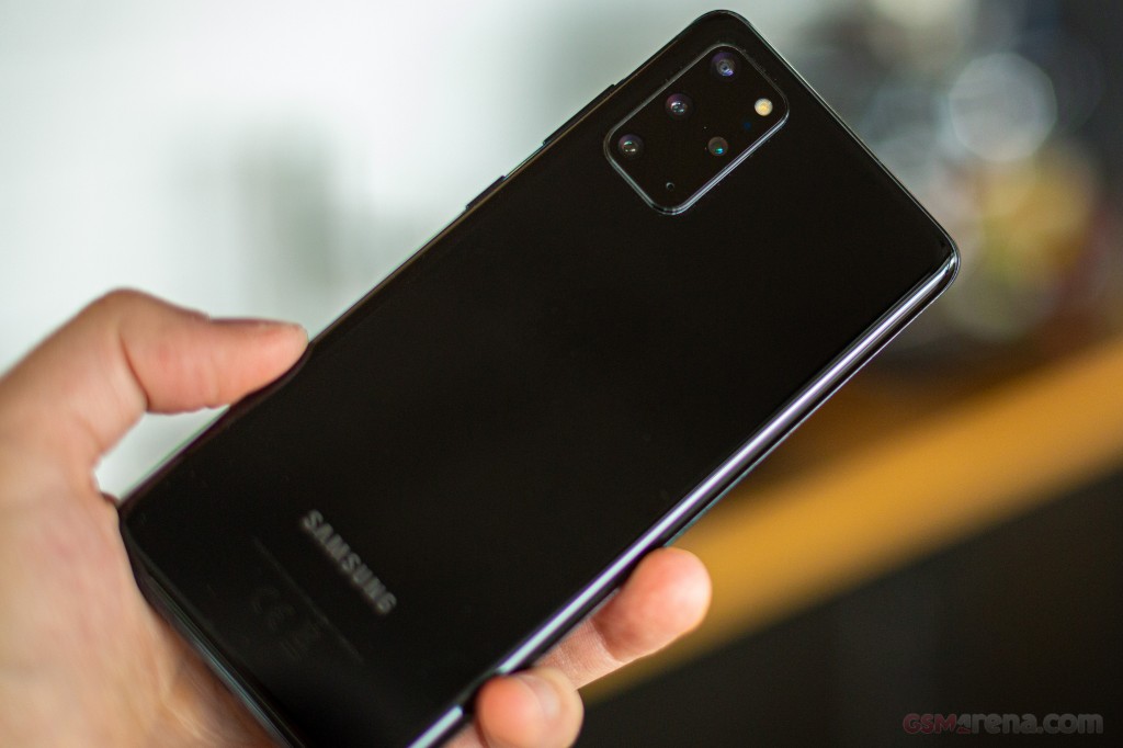 Samsung Galaxy S20+ hands-on photo 20
