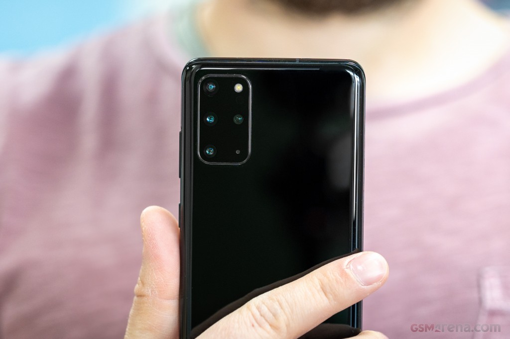 Samsung Galaxy S20+ hands-on photo 25