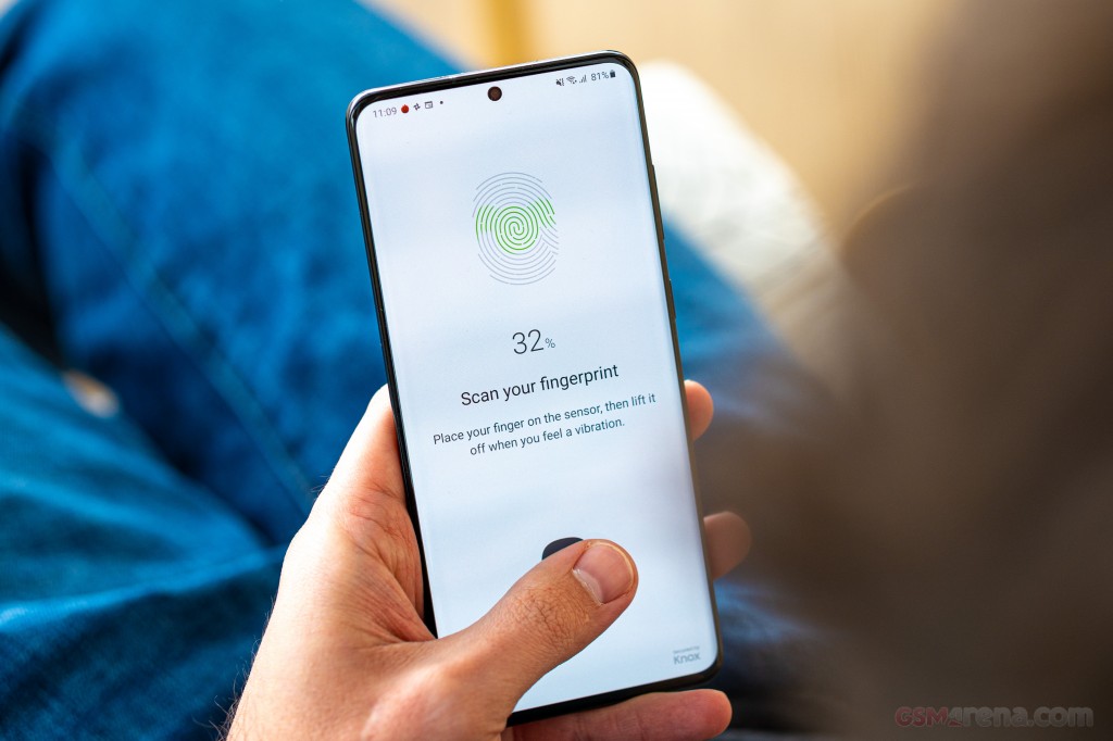 Samsung Galaxy S20+ hands-on photo 30