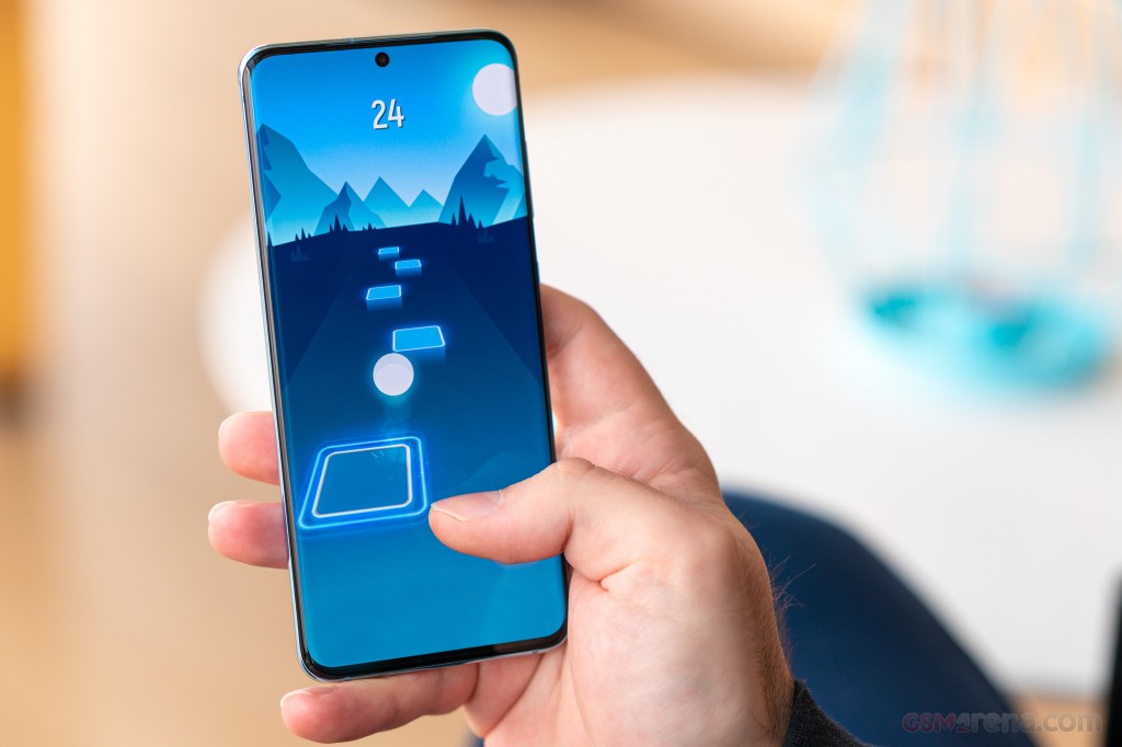 Samsung Galaxy S20 hands-on photo 17