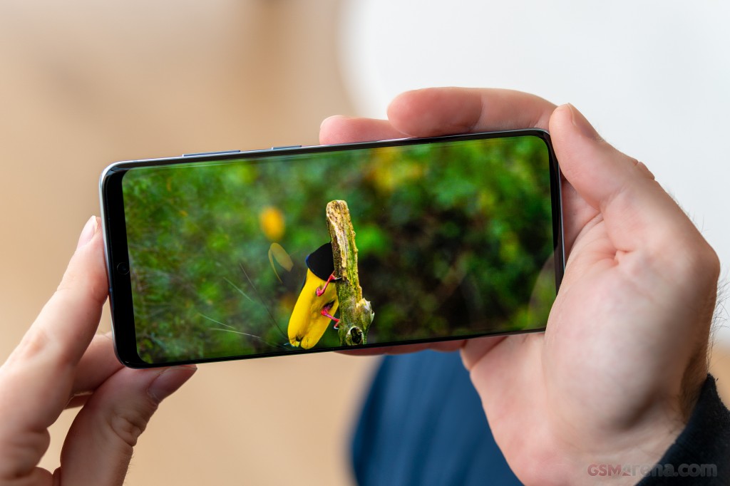 Samsung Galaxy S20 hands-on photo 18