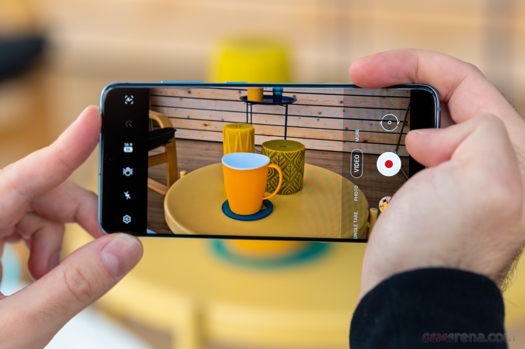 Samsung Galaxy S20 5G hands-on photo 25