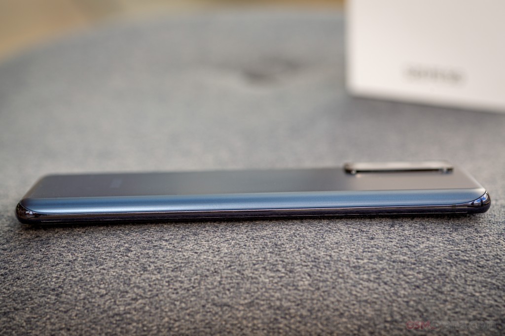 Samsung Galaxy S20 FE 5G hands-on photo 4