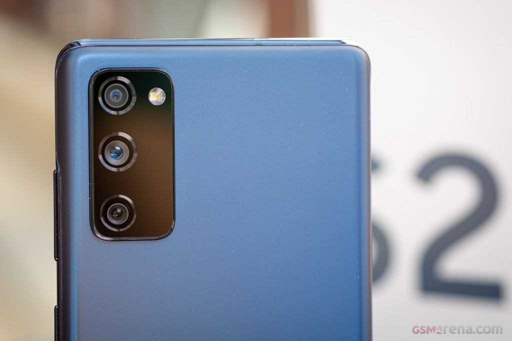 Samsung Galaxy S20 FE 5G hands-on photo 8