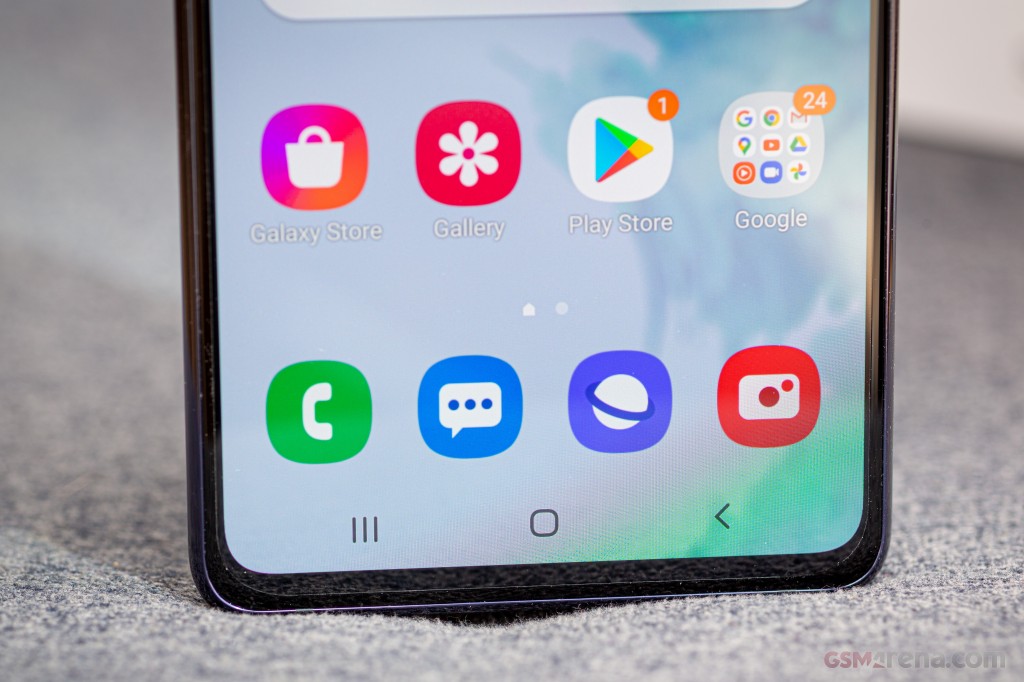 Samsung Galaxy S20 FE 5G hands-on photo 10