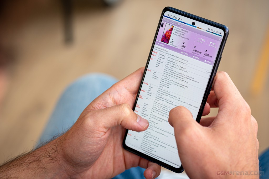 Samsung Galaxy S20 FE 5G hands-on photo 23